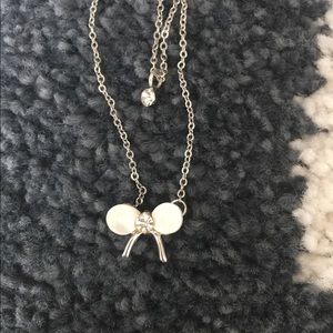 ✨2 for $25✨ Double Layered Bow Necklace